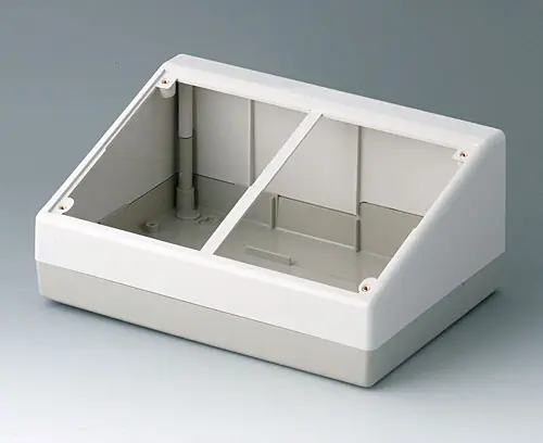 A9082065 BOITIER PUPITRE 220