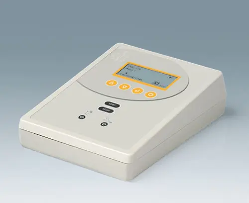 BOITIER PUPITRE 138 avec clavier à membrane