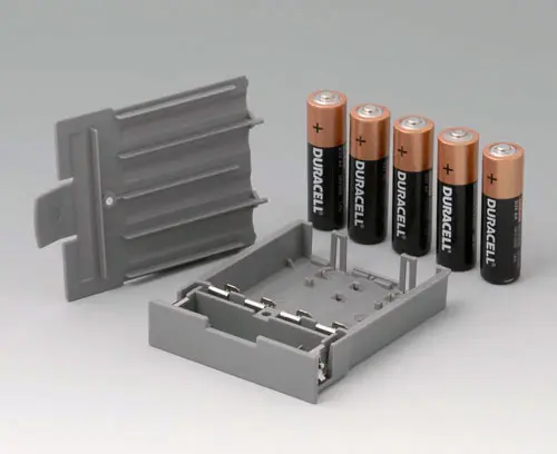 A9178158 Compartiment piles, M/L, 5 x AA