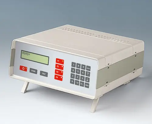 Pieds basculables pour une inclinaison ergonomique